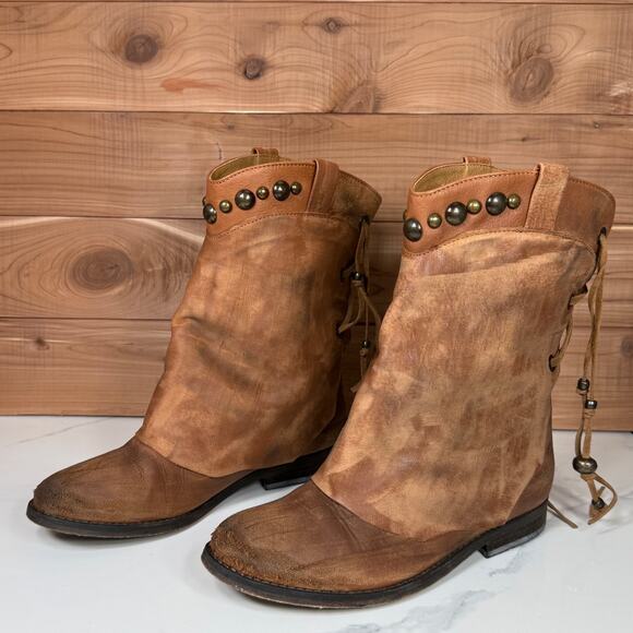 Free People Wayland Brown Distressed Leather Studs Back Ankle Boots Women's 6.5 - Picture 2 of 16